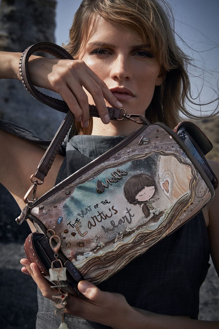 Anekke lansează o varietate de genți la modă anekke magazin